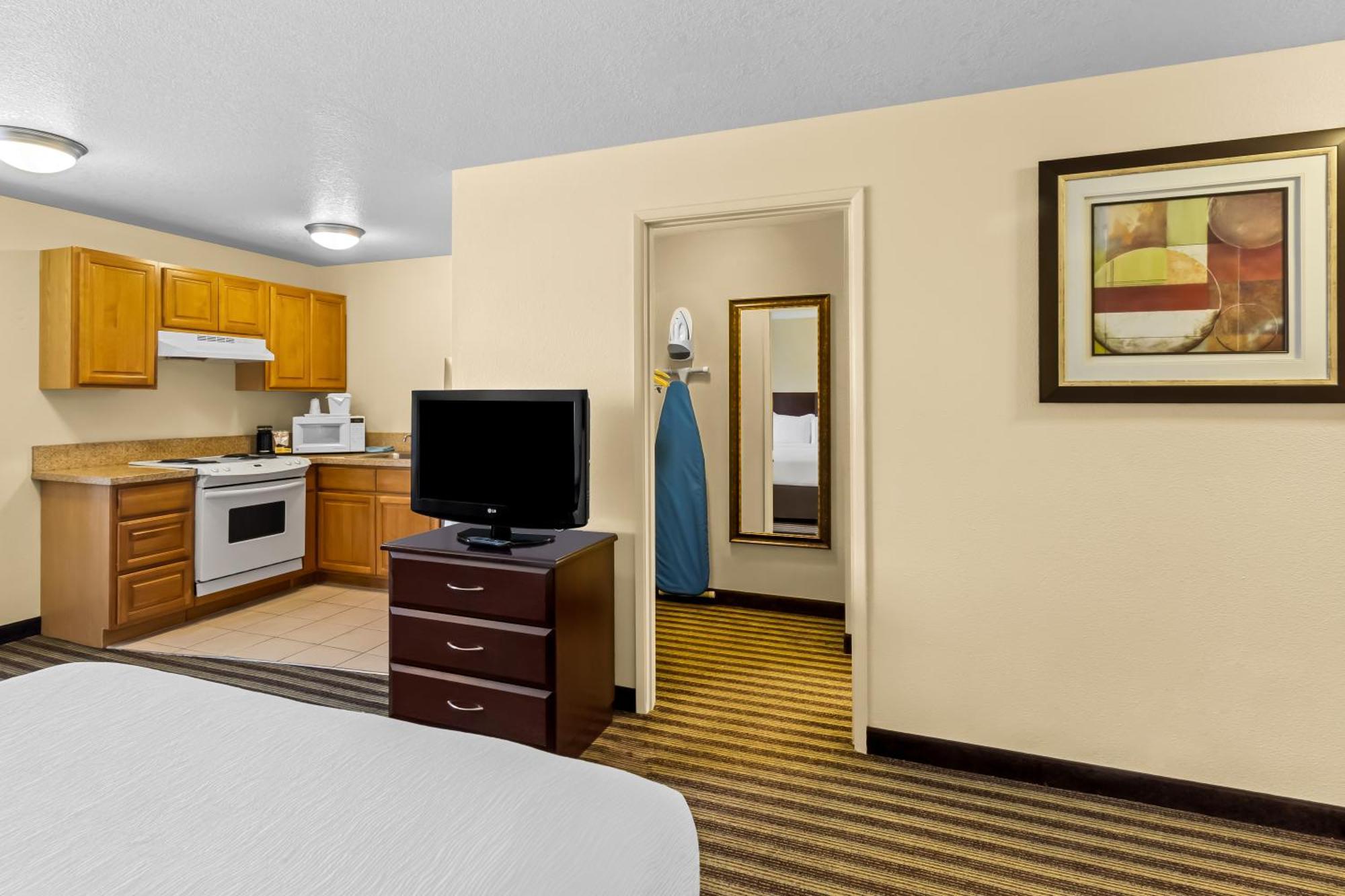 Quality Inn & Suites Vancouver - Hazel Dell Экстерьер фото