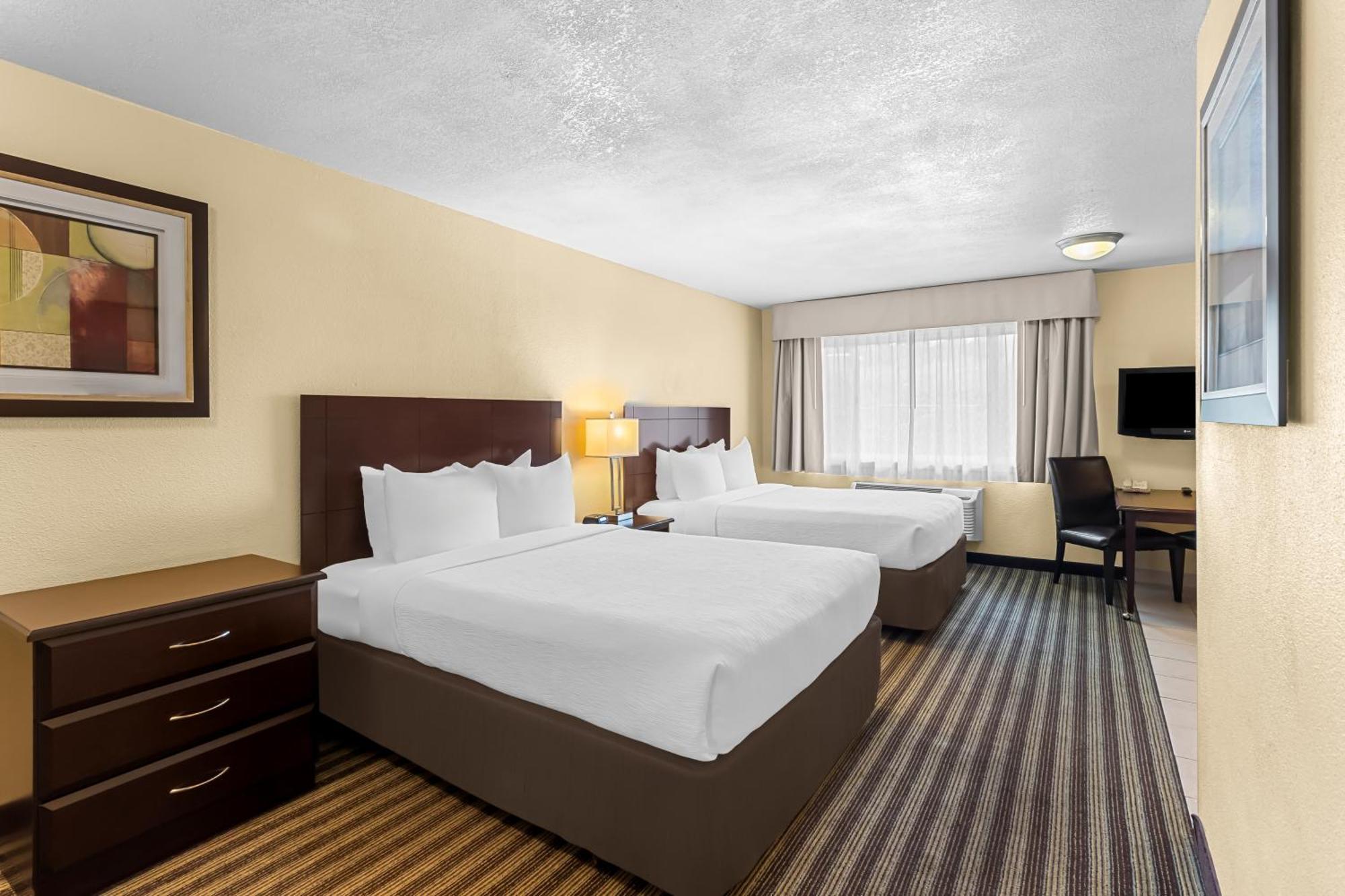 Quality Inn & Suites Vancouver - Hazel Dell Экстерьер фото