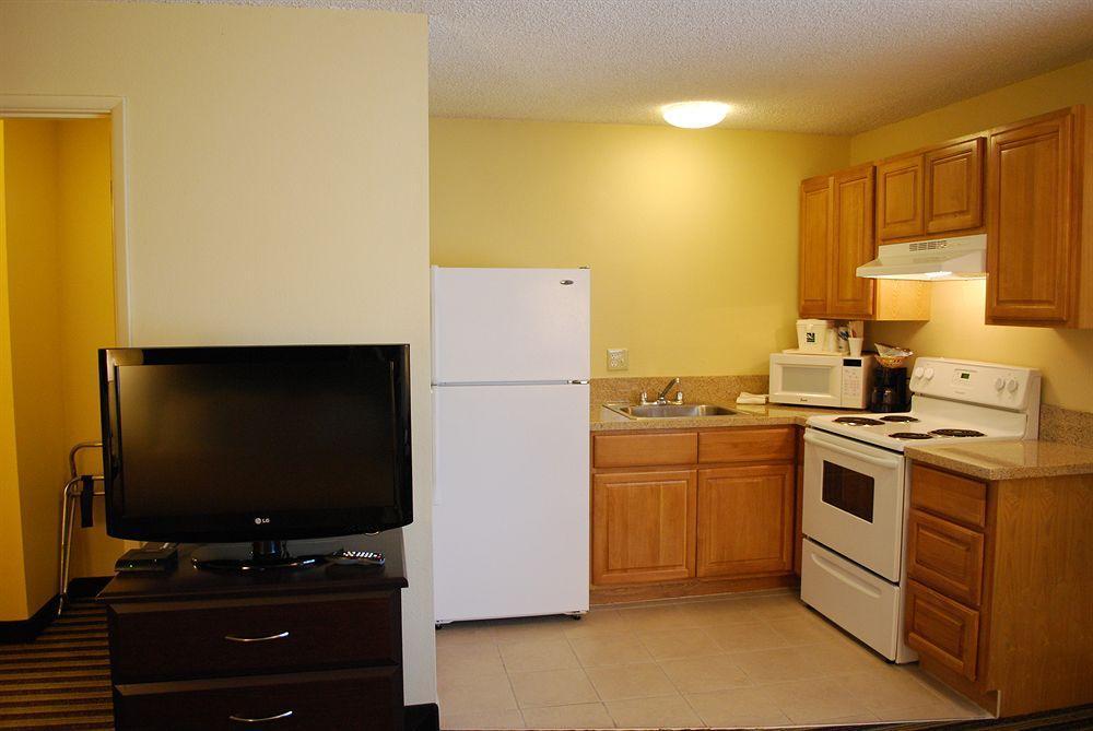 Quality Inn & Suites Vancouver - Hazel Dell Экстерьер фото
